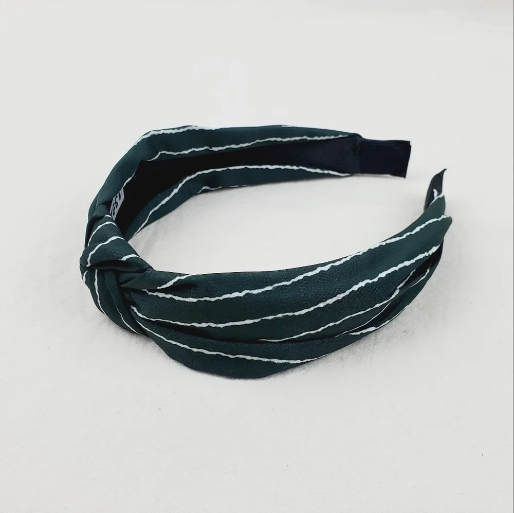 Non-Slip soft fabric knotted headband